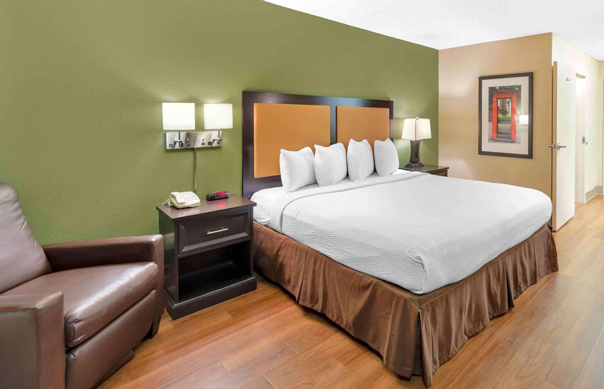 เอ็กซ์เทนด์ สเตย์ อเมริกา ลอสแองเจลิส-ชิโน แวลเลย์ Hotel ชีโน ภายนอก รูปภาพ