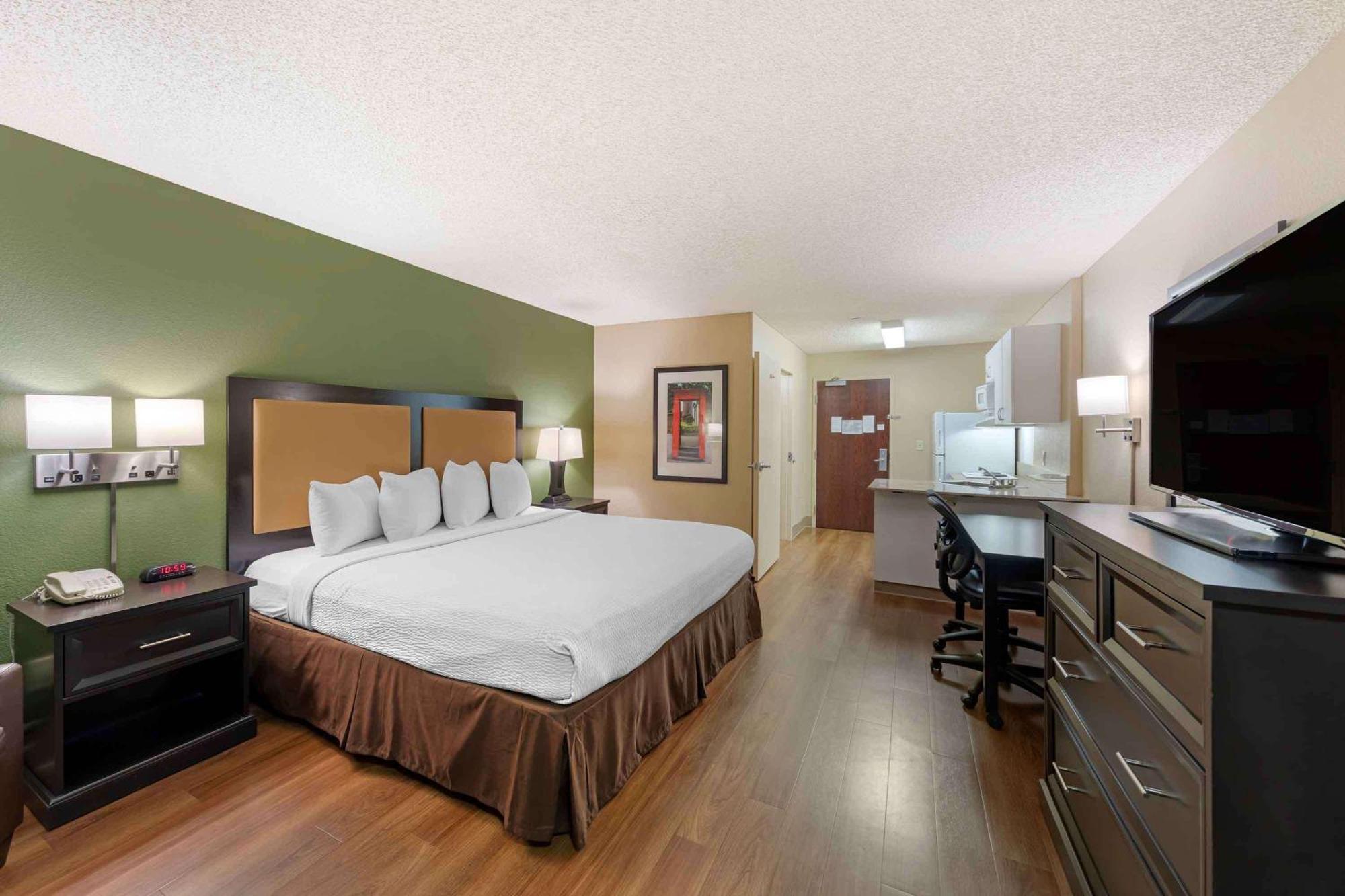 เอ็กซ์เทนด์ สเตย์ อเมริกา ลอสแองเจลิส-ชิโน แวลเลย์ Hotel ชีโน ภายนอก รูปภาพ
